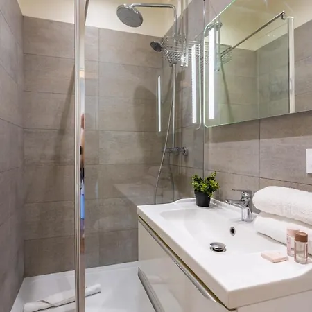 Le Rossini Ap4228 By Riviera Homes * Νίκαια